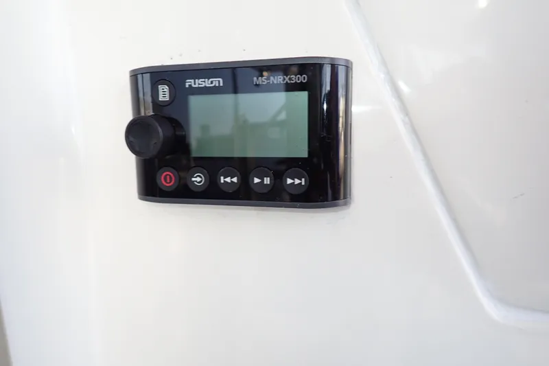 Lattitude Adjustment Yacht Photos Pics Fusion MS-NRX300 audio control on 2003 Sea Ray 480 Sedan Bridge yacht.
