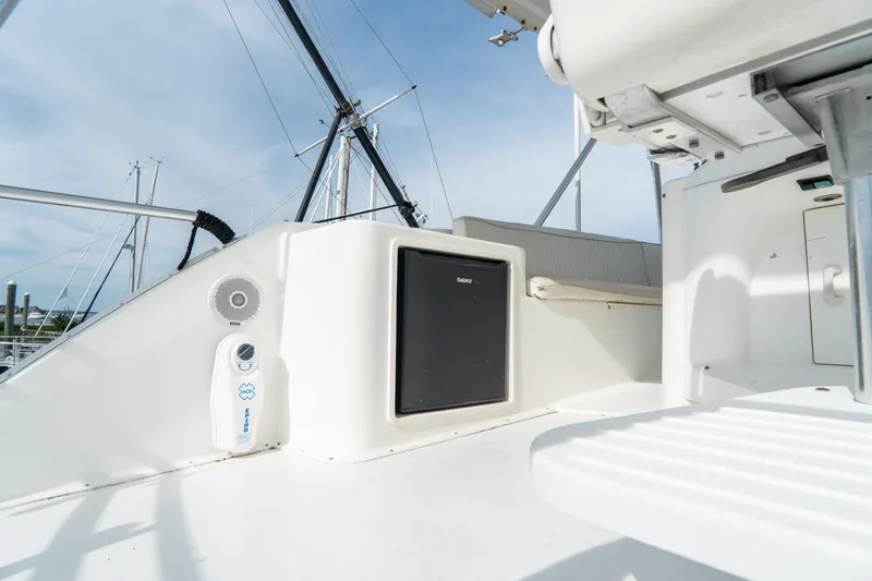 Gorilla Bowt Yacht Photos Pics 