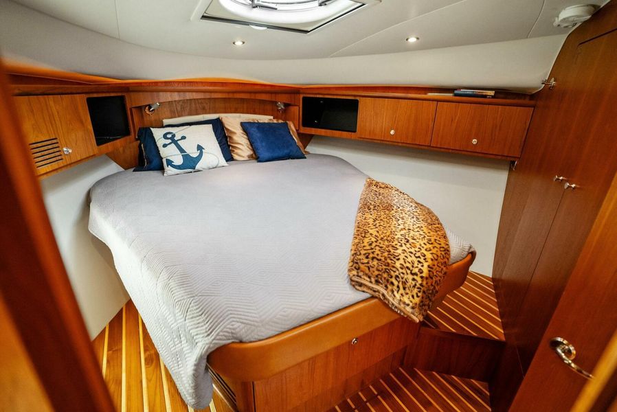 2012 Tiara Yachts 4500 Sovran