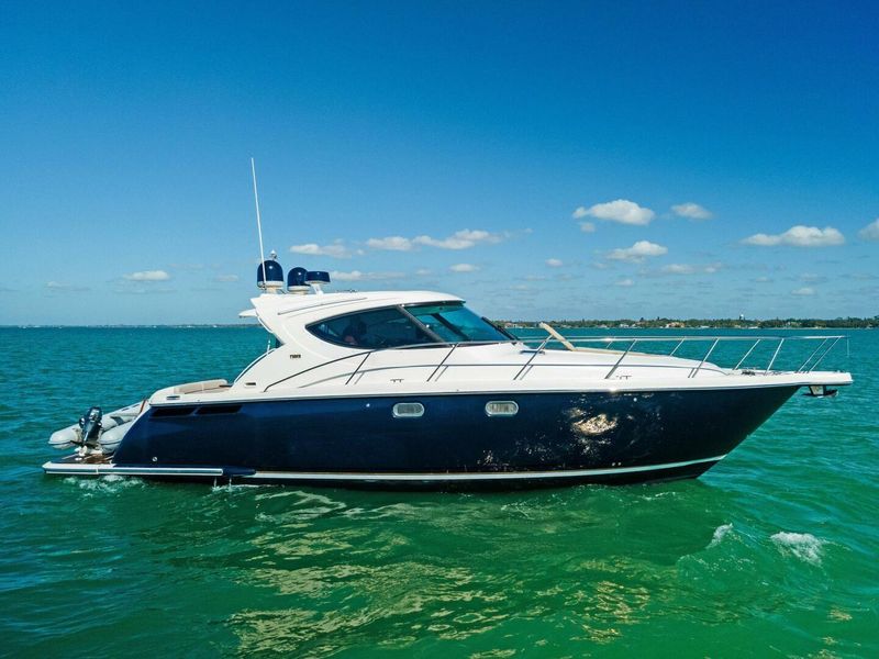 2012 Tiara Yachts 4500 Sovran