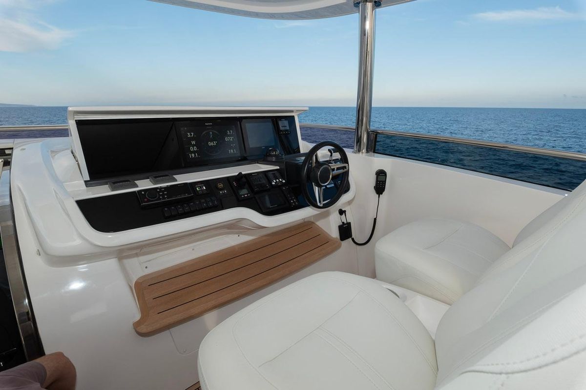 2019 Princess 98 