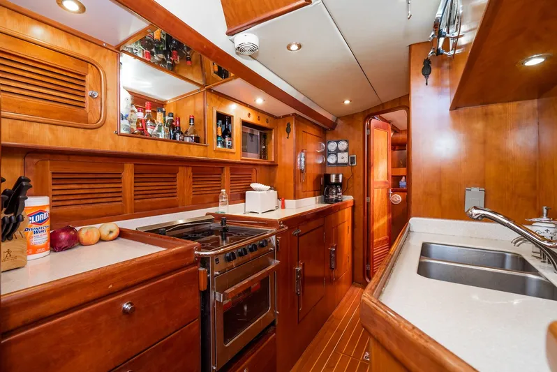 Majestic Yacht Photos Pics 