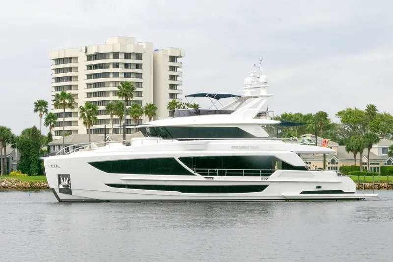  Yacht Photos Pics 