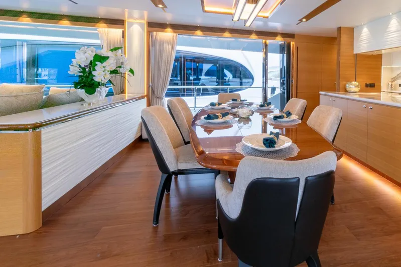 One More Time Yacht Photos Pics 