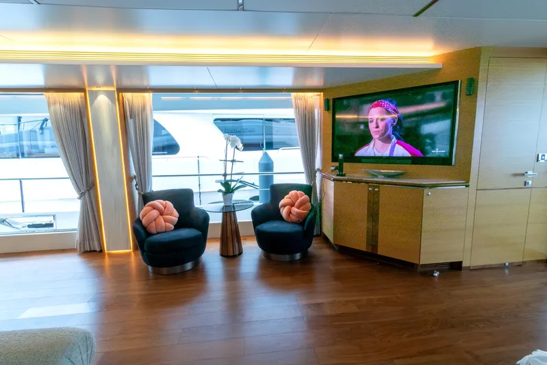 One More Time Yacht Photos Pics 