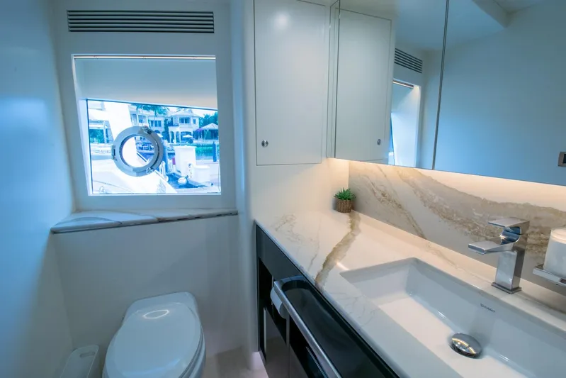 One More Time Yacht Photos Pics 