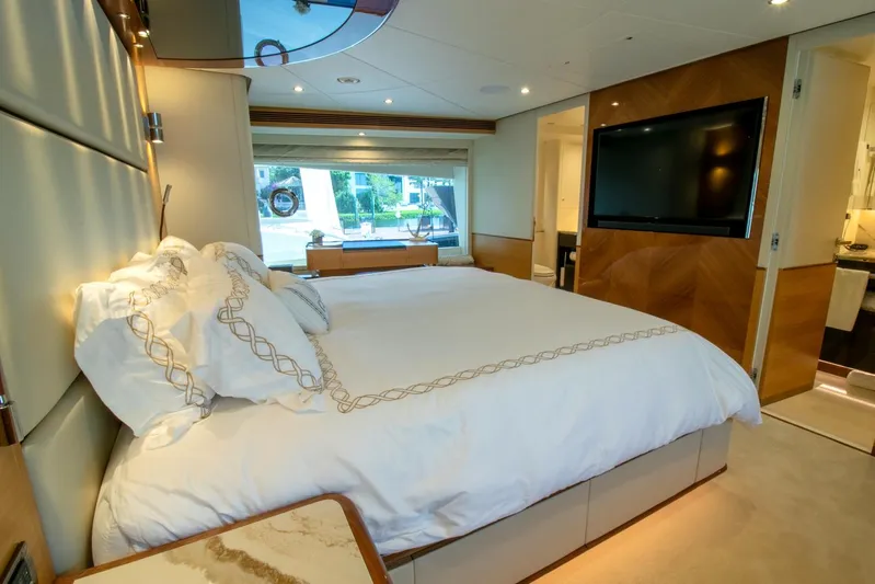 One More Time Yacht Photos Pics 