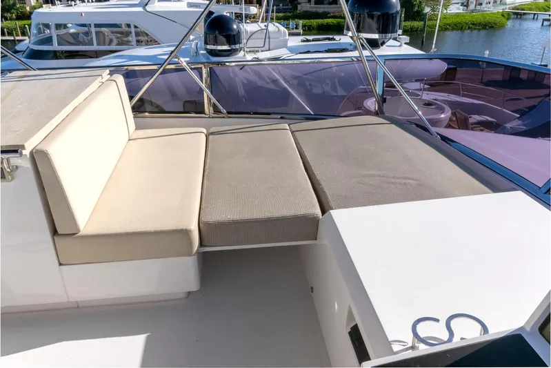 One More Time Yacht Photos Pics Luxury seating area on 2021 Horizon FD92 yacht deck.