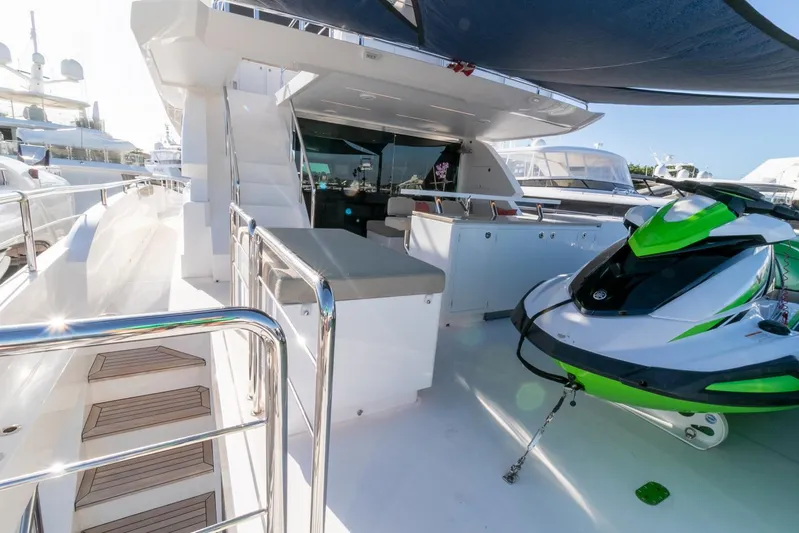 One More Time Yacht Photos Pics Luxury Horizon FD92 yacht deck with jet ski, 2021 model.