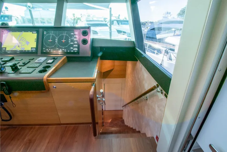 One More Time Yacht Photos Pics 