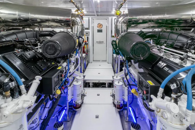 One More Time Yacht Photos Pics 