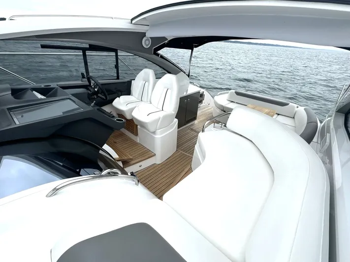 Wellspring Yacht Photos Pics 