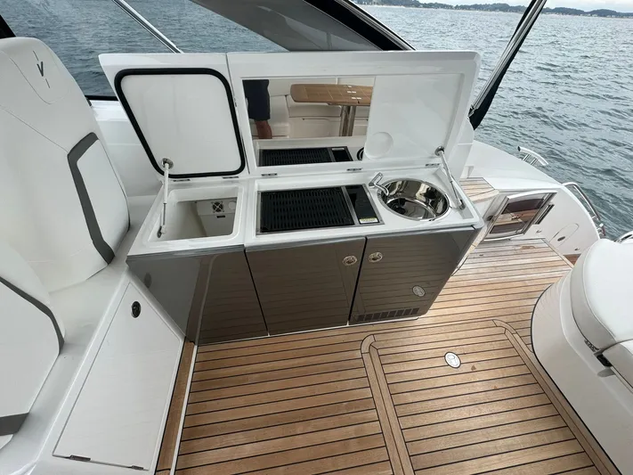 Wellspring Yacht Photos Pics 