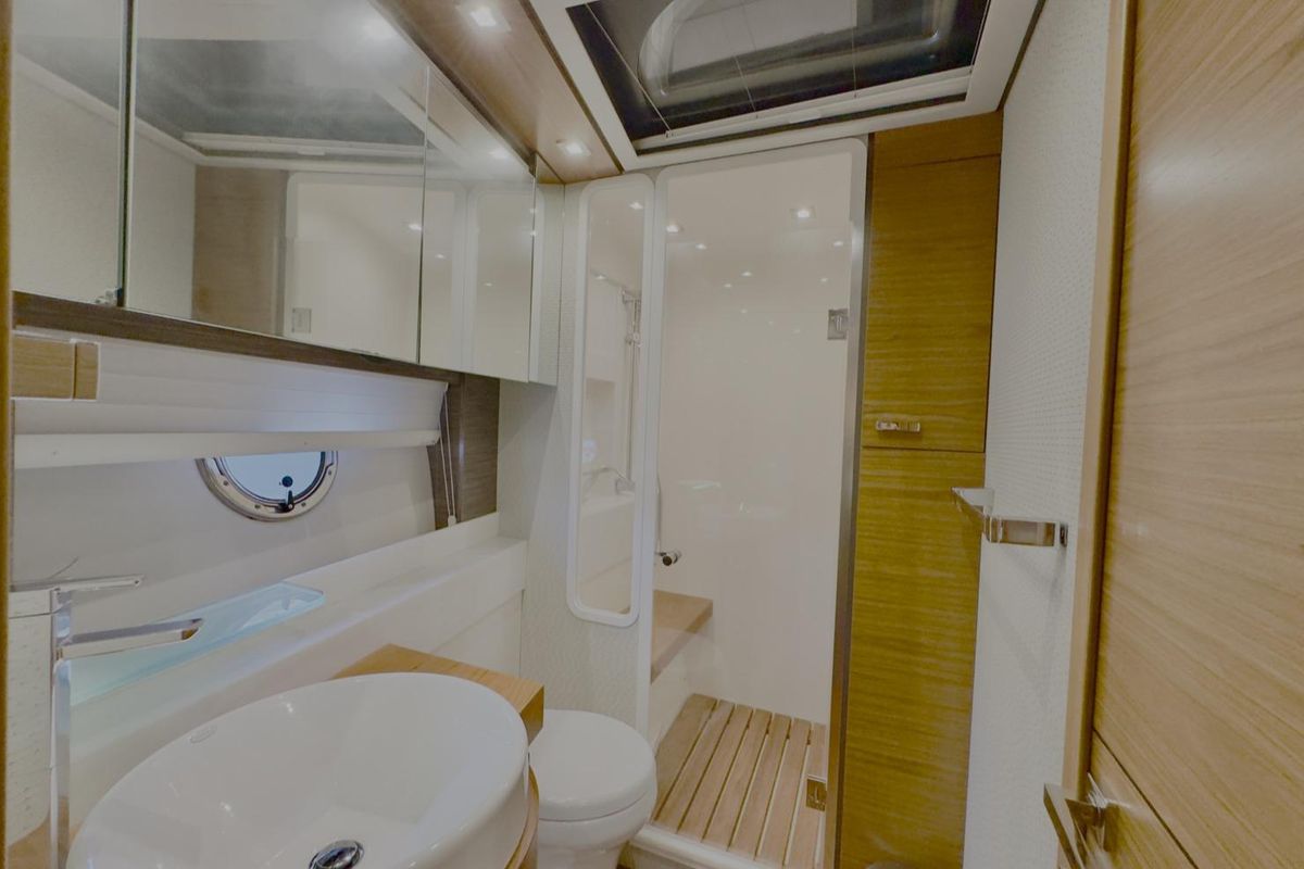 2020 Tiara Yachts 53 