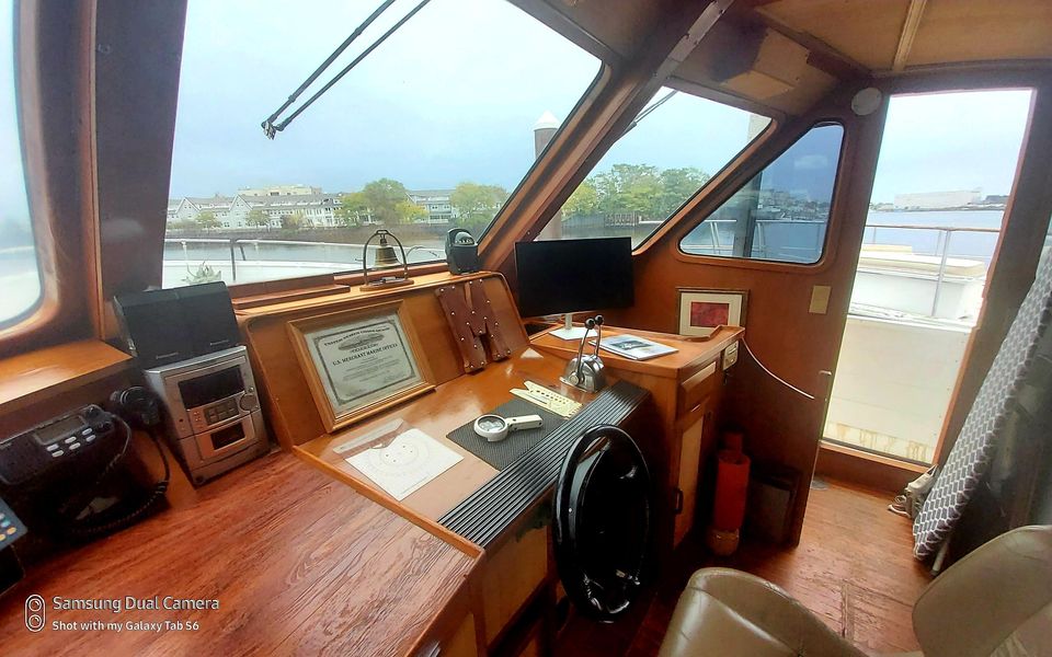 1989 DeFever 57 POC MY Custom Liveaboard