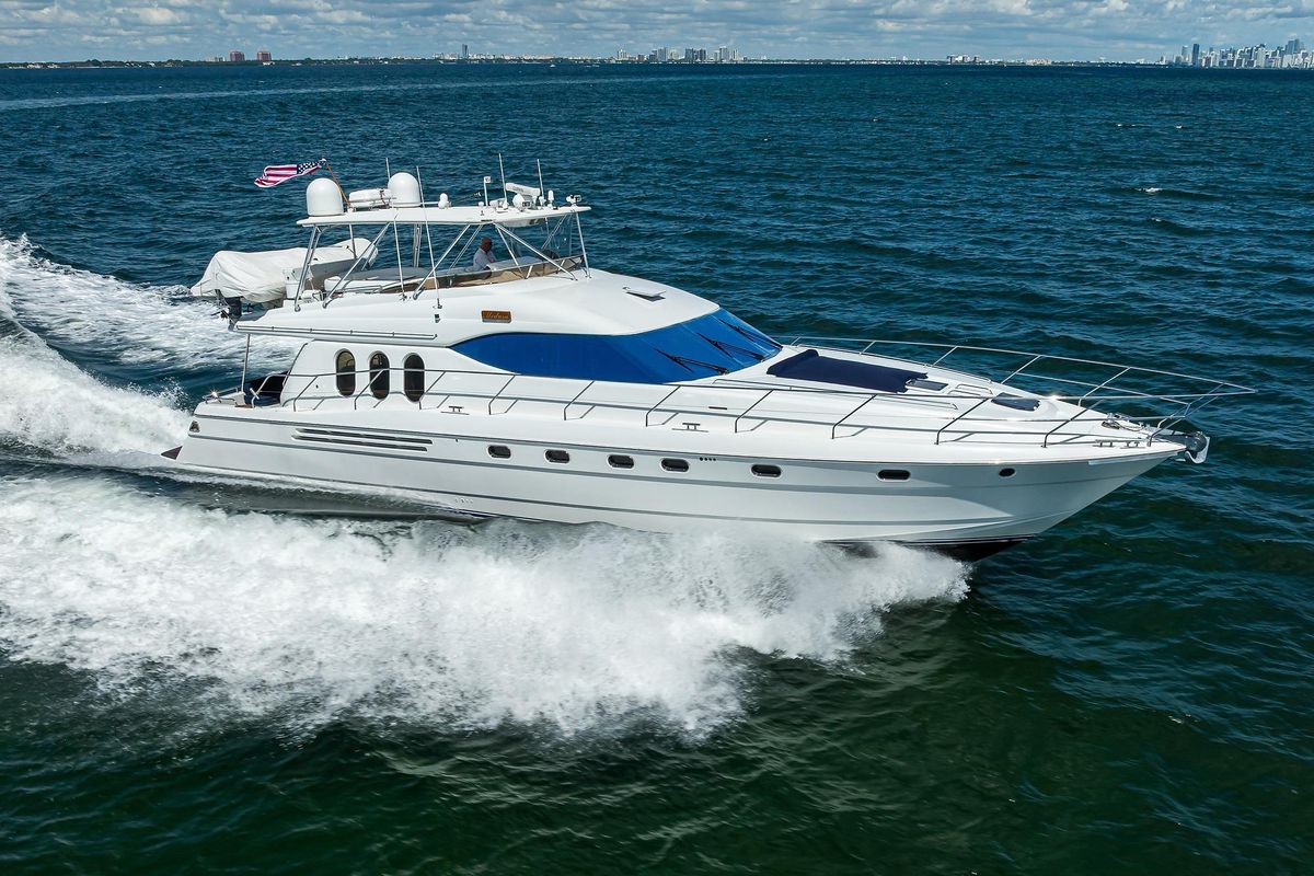 2003 Viking Sport Cruisers 68