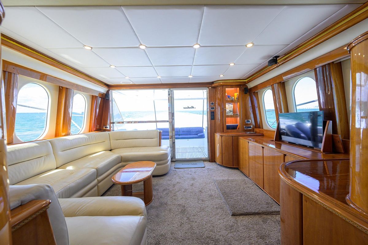 2003 Viking Sport Cruisers 68