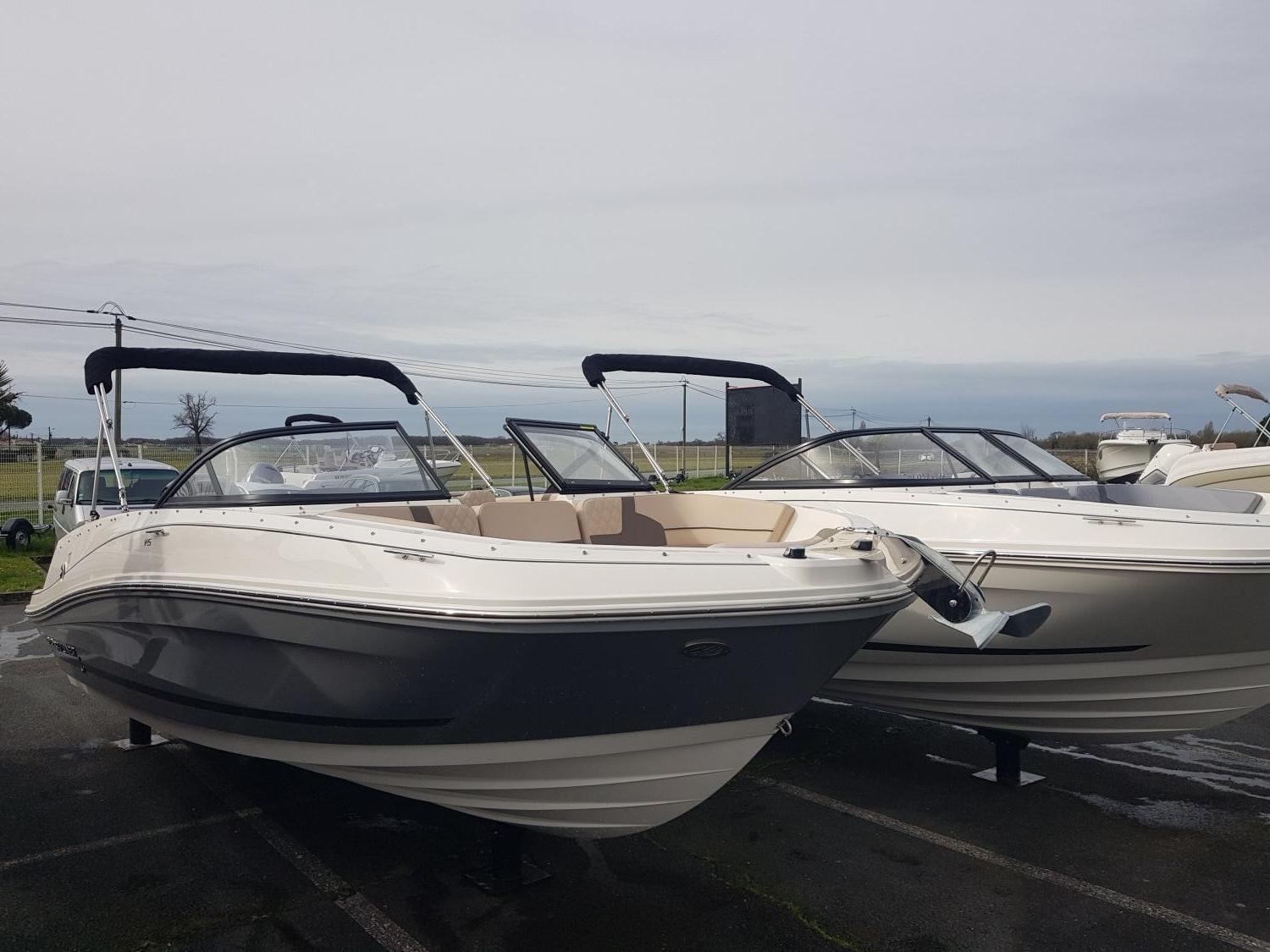 New 2024 Bayliner VR5 Bowrider - 44 - Loire-Atlantique | Youboat