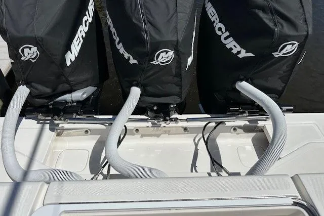 Reel Craft Yacht Photos Pics 2024 SeaVee 340Z boat with triple Mercury engines, rear view.