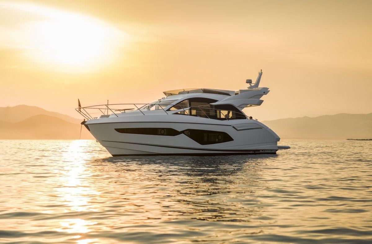 2020 Sunseeker 52 
