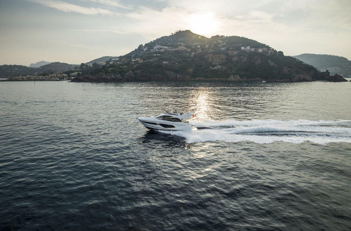 2020 Sunseeker 52 