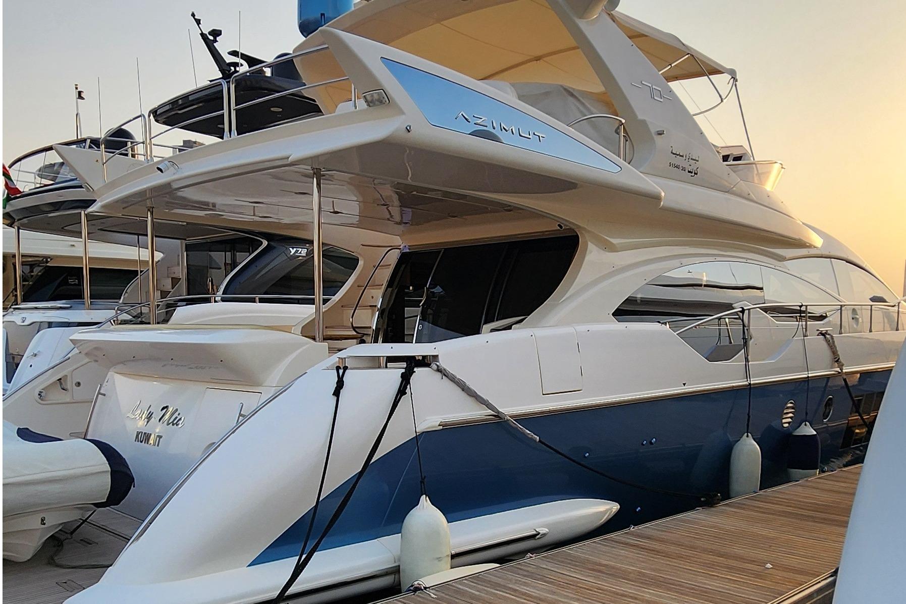 Azimut 70
