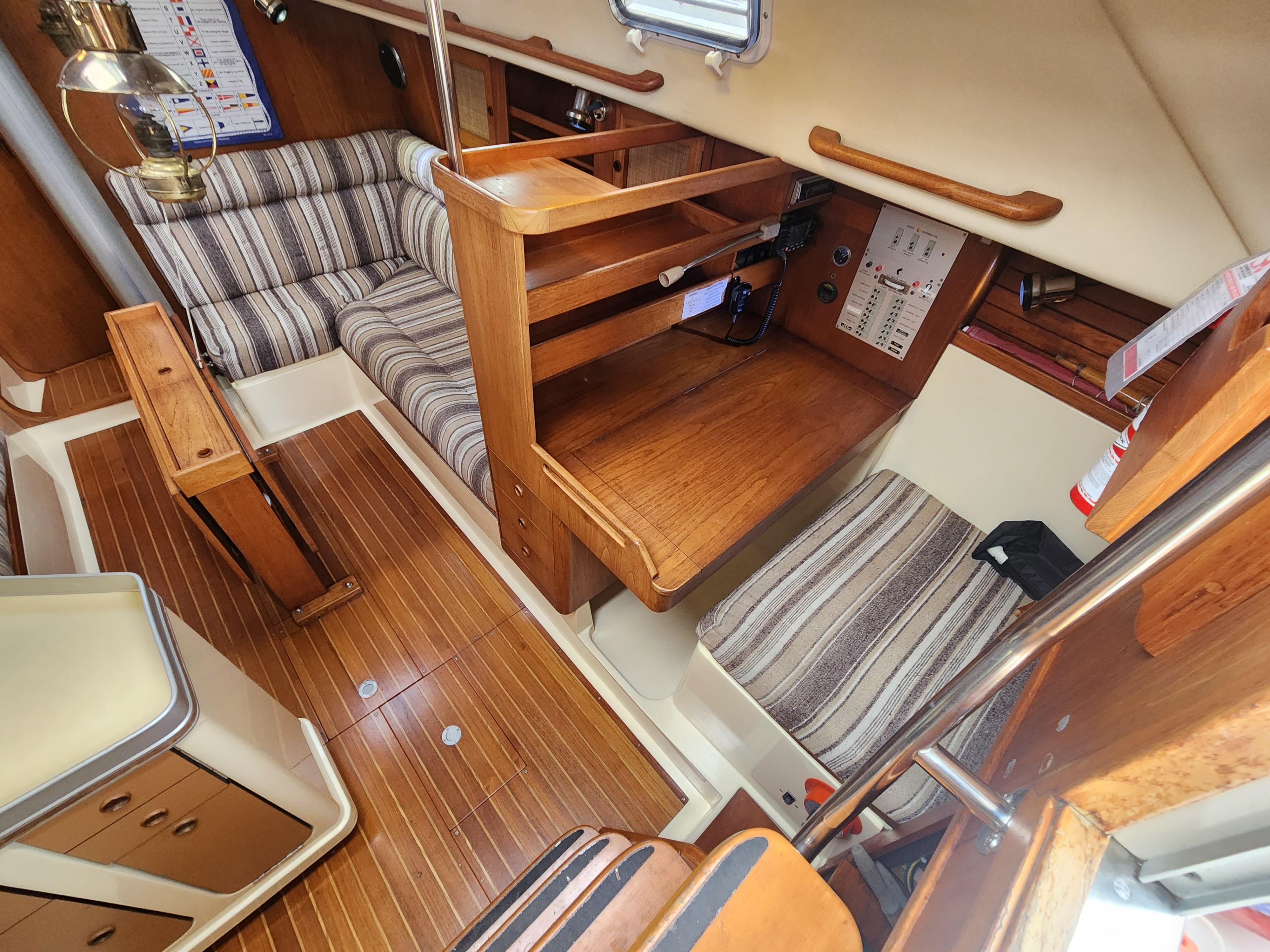 1979 CS 36 Traditional Cruiser for sale - YachtWorld