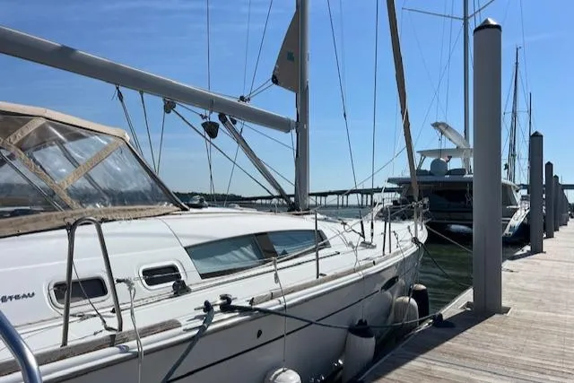 Comfort Zone Yacht Photos Pics 