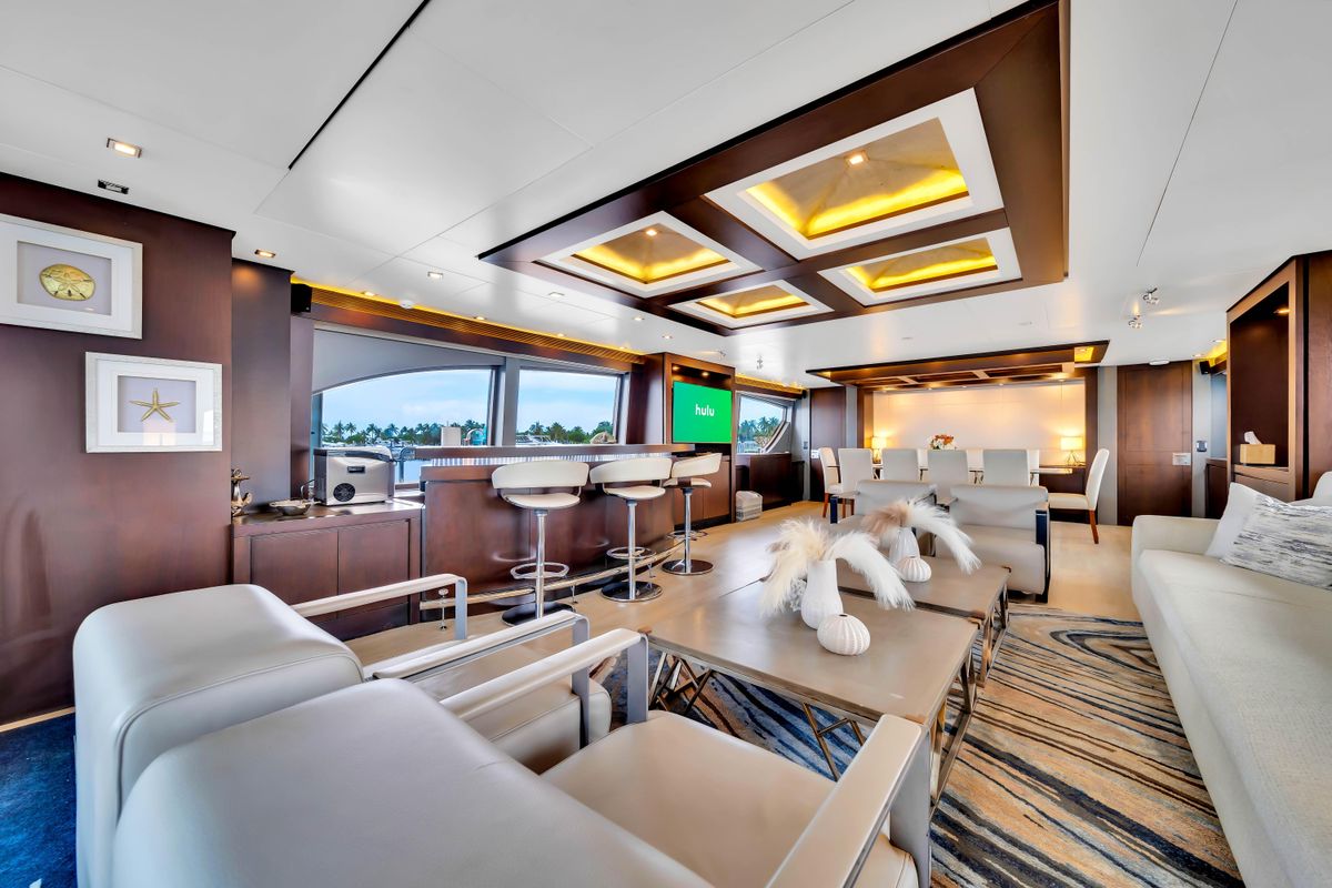2012 Azimut 116 