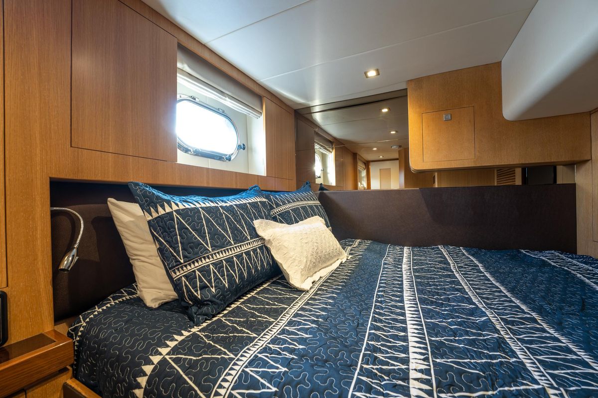 2019 Horizon 65 