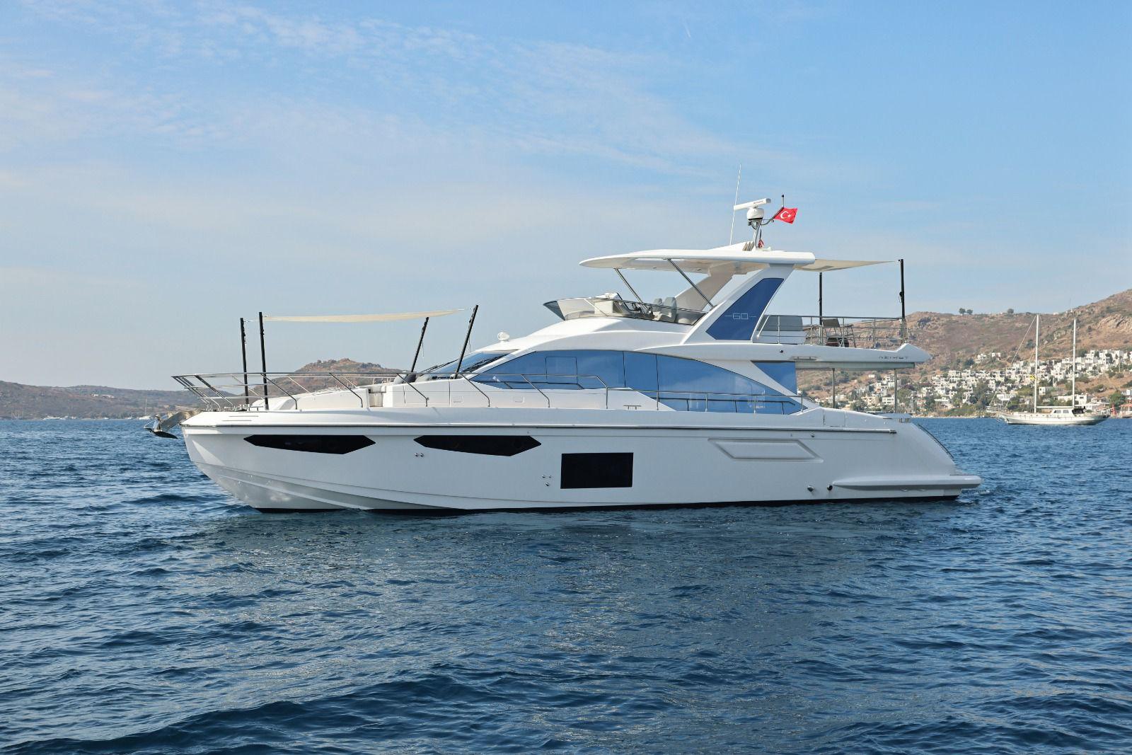 azimut yacht harga