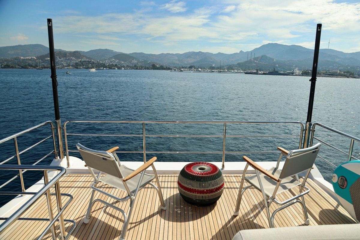 2022 Azimut 60 