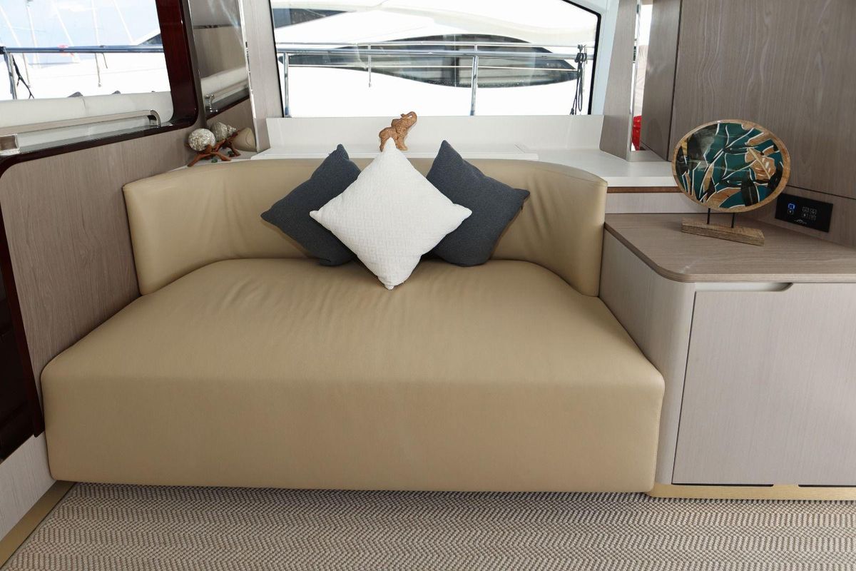 2022 Azimut 60 