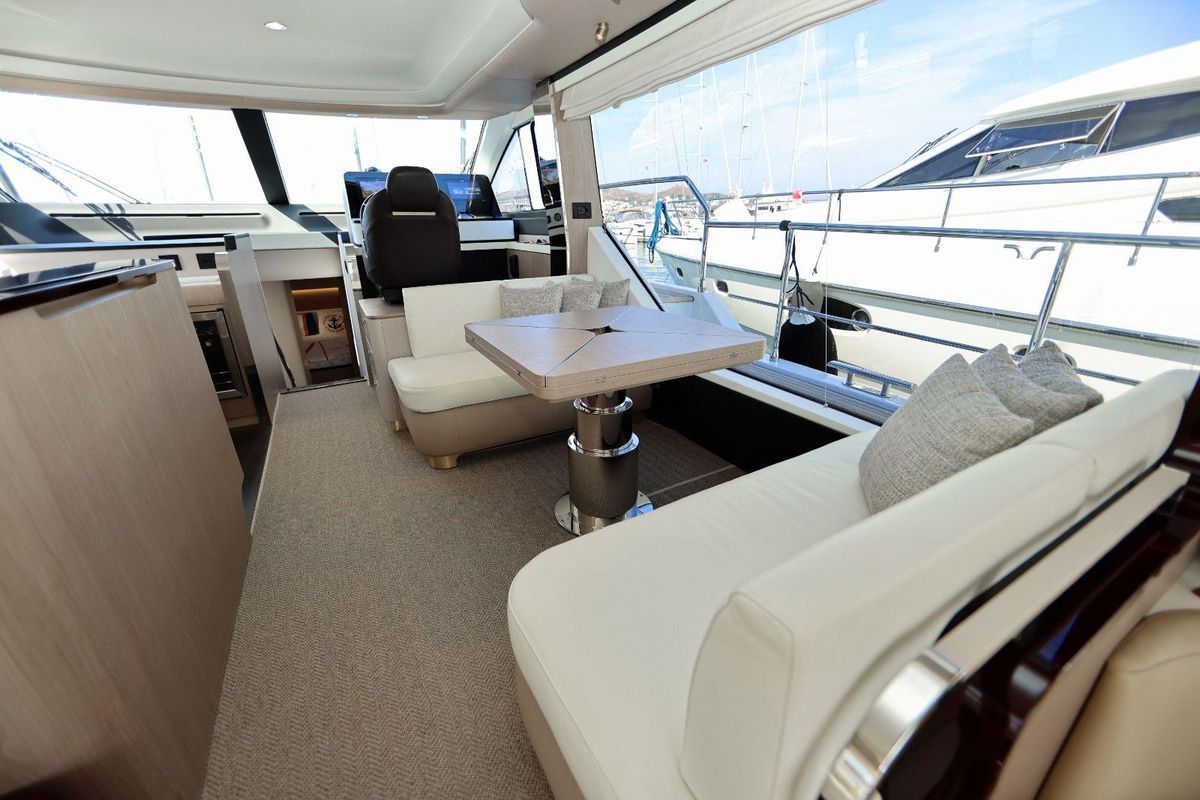 2022 Azimut 60 