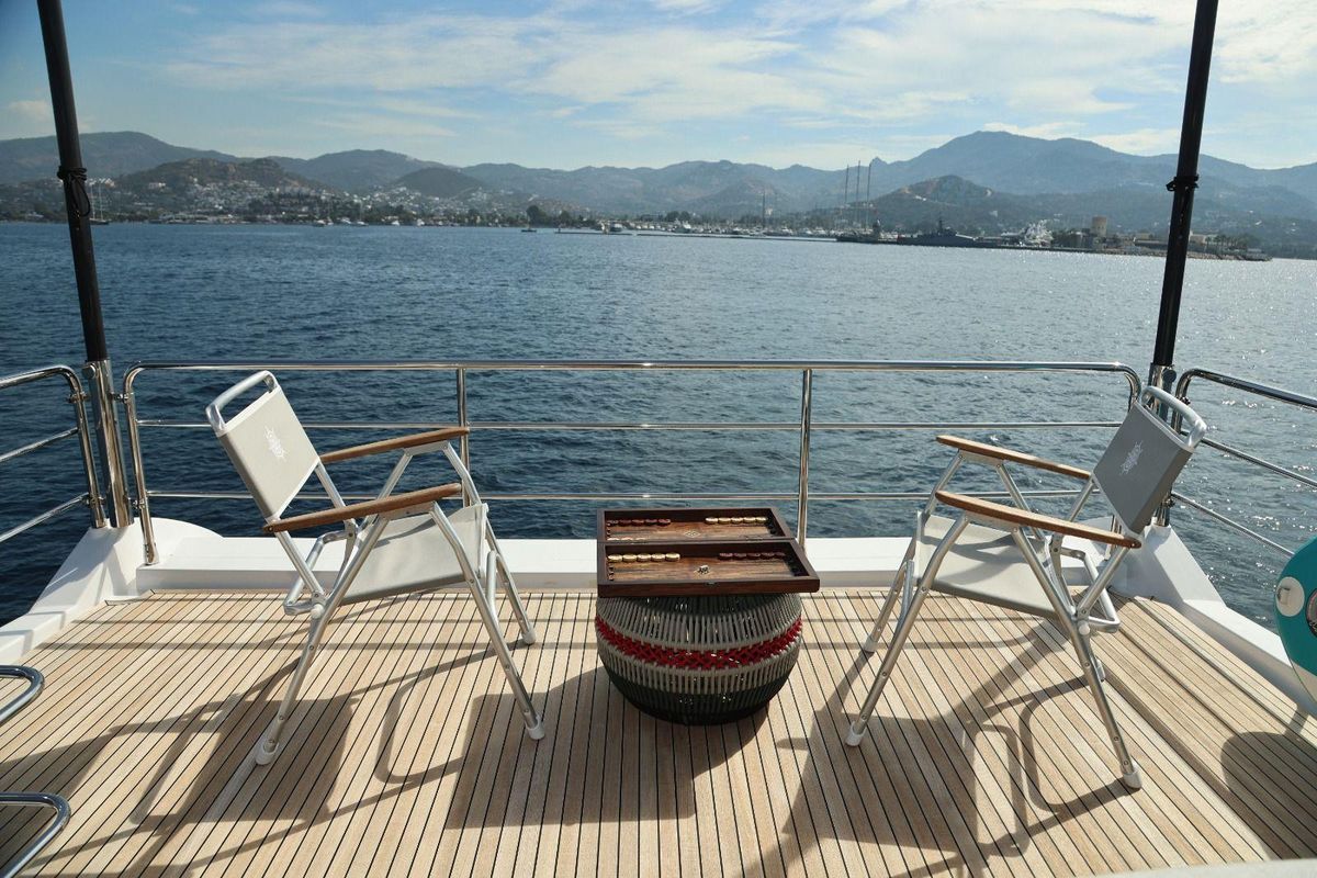 2022 Azimut 60 