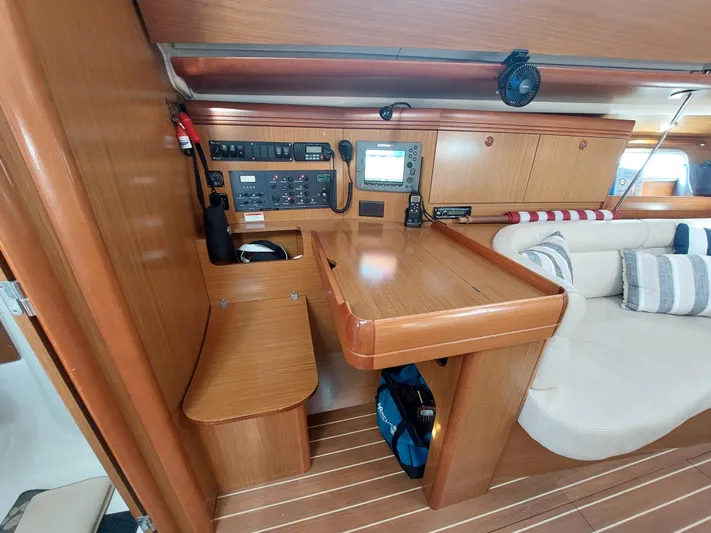 "squareone" Yacht Photos Pics 