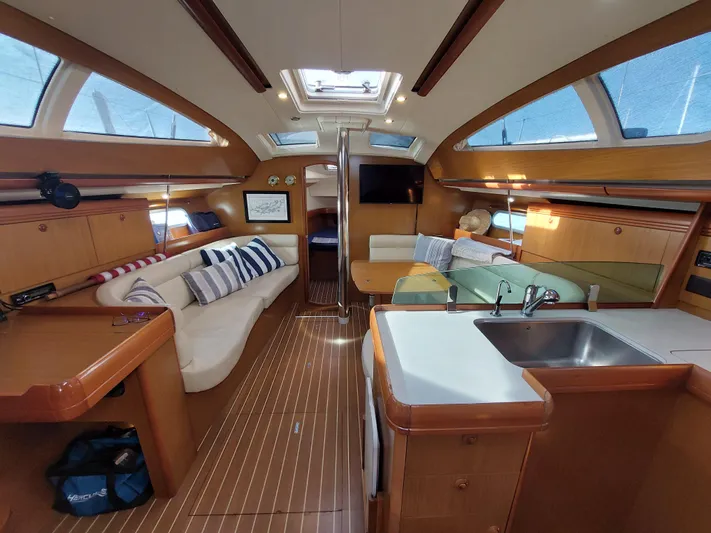 "squareone" Yacht Photos Pics 