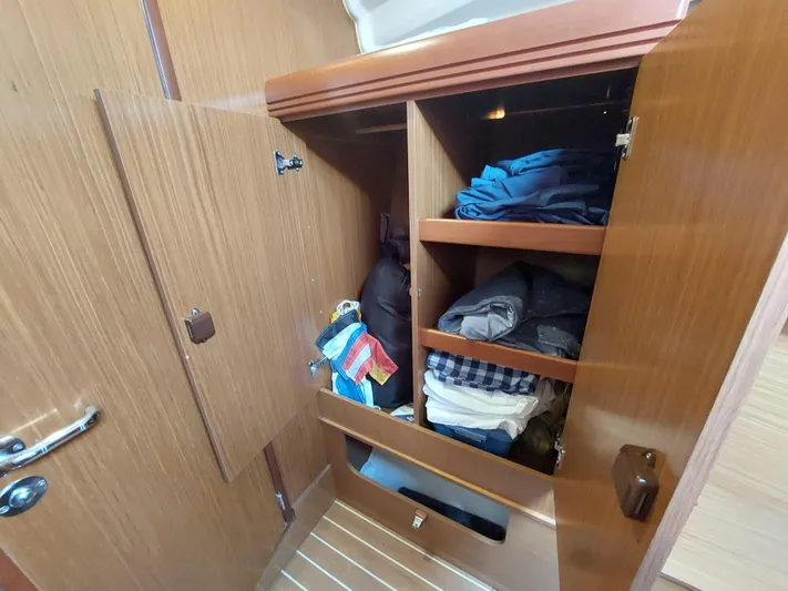 "squareone" Yacht Photos Pics 