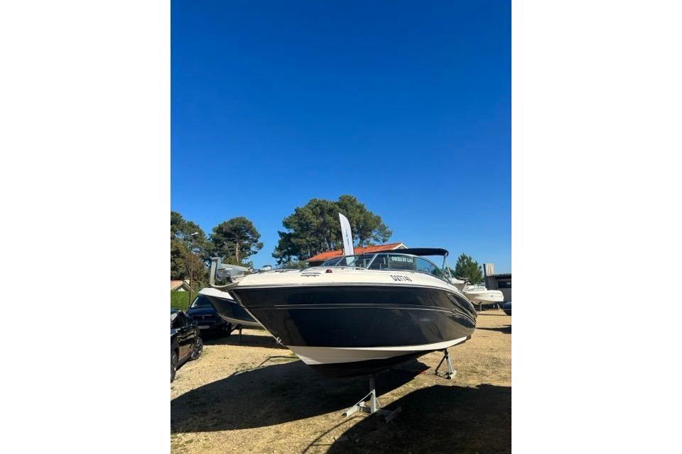 2006 Sea Ray 220