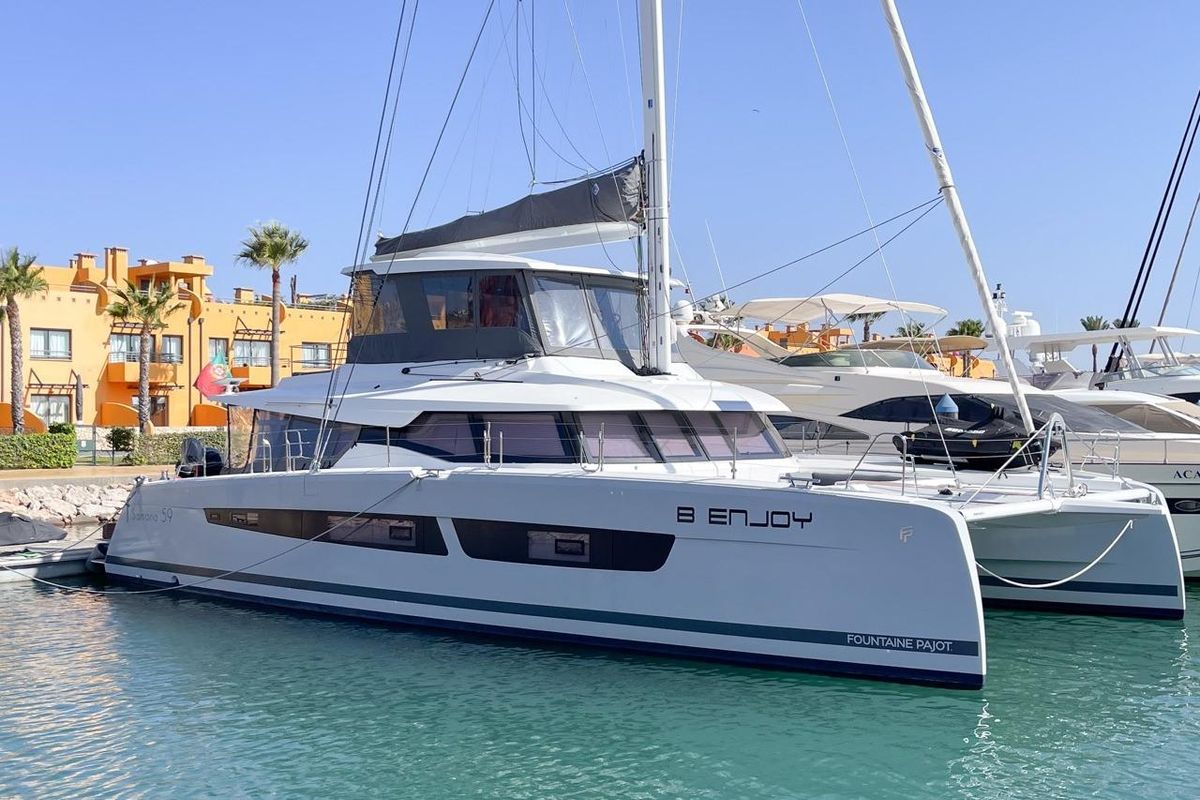 2023 Fountaine Pajot 61