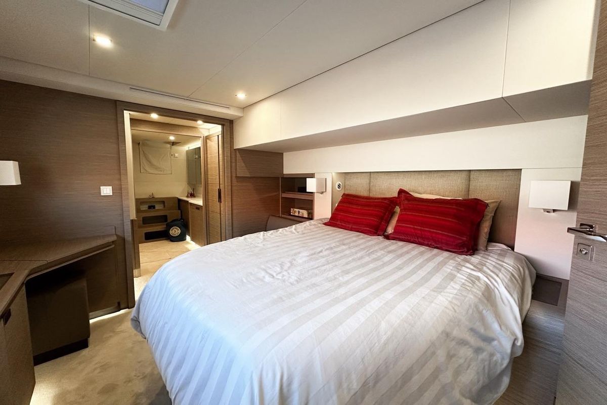 2023 Fountaine Pajot 61