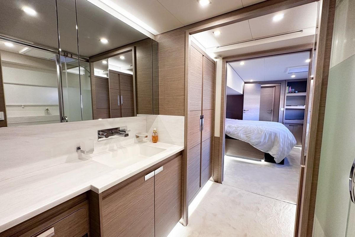 2023 Fountaine Pajot 61