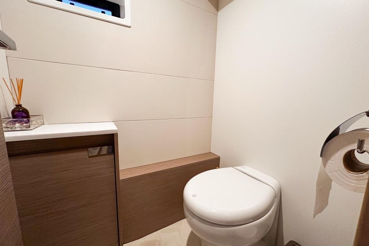 2023 Fountaine Pajot 61