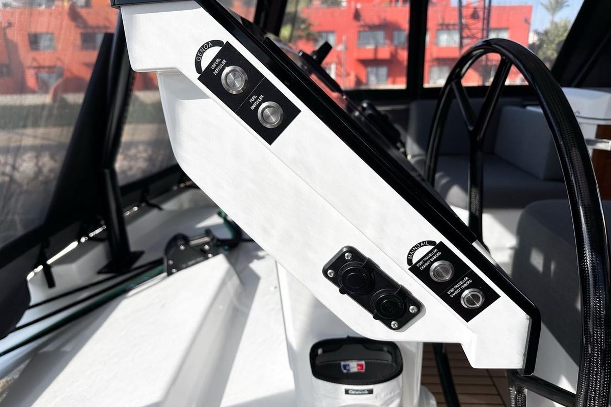 2023 Fountaine Pajot 61