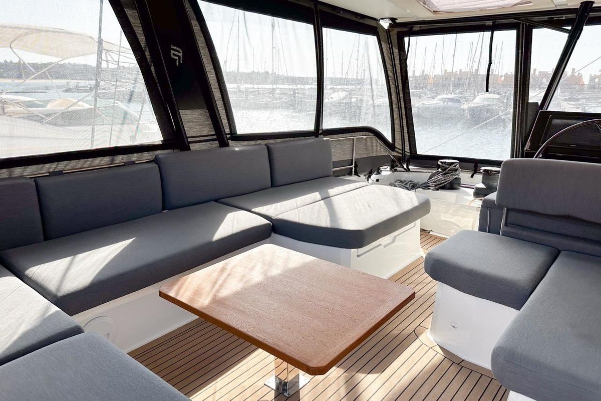 2023 Fountaine Pajot 61