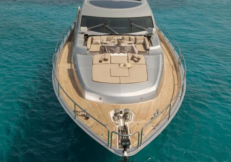 Nova Yacht Photos Pics 