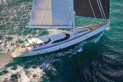 Alloy Yachts AY45