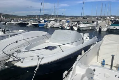 2015 Jeanneau Cap Camarat 7.5 WA SÉRIE 2
