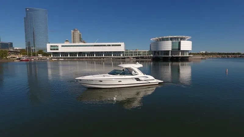 Gotta Go, Danno! Yacht Photos Pics 