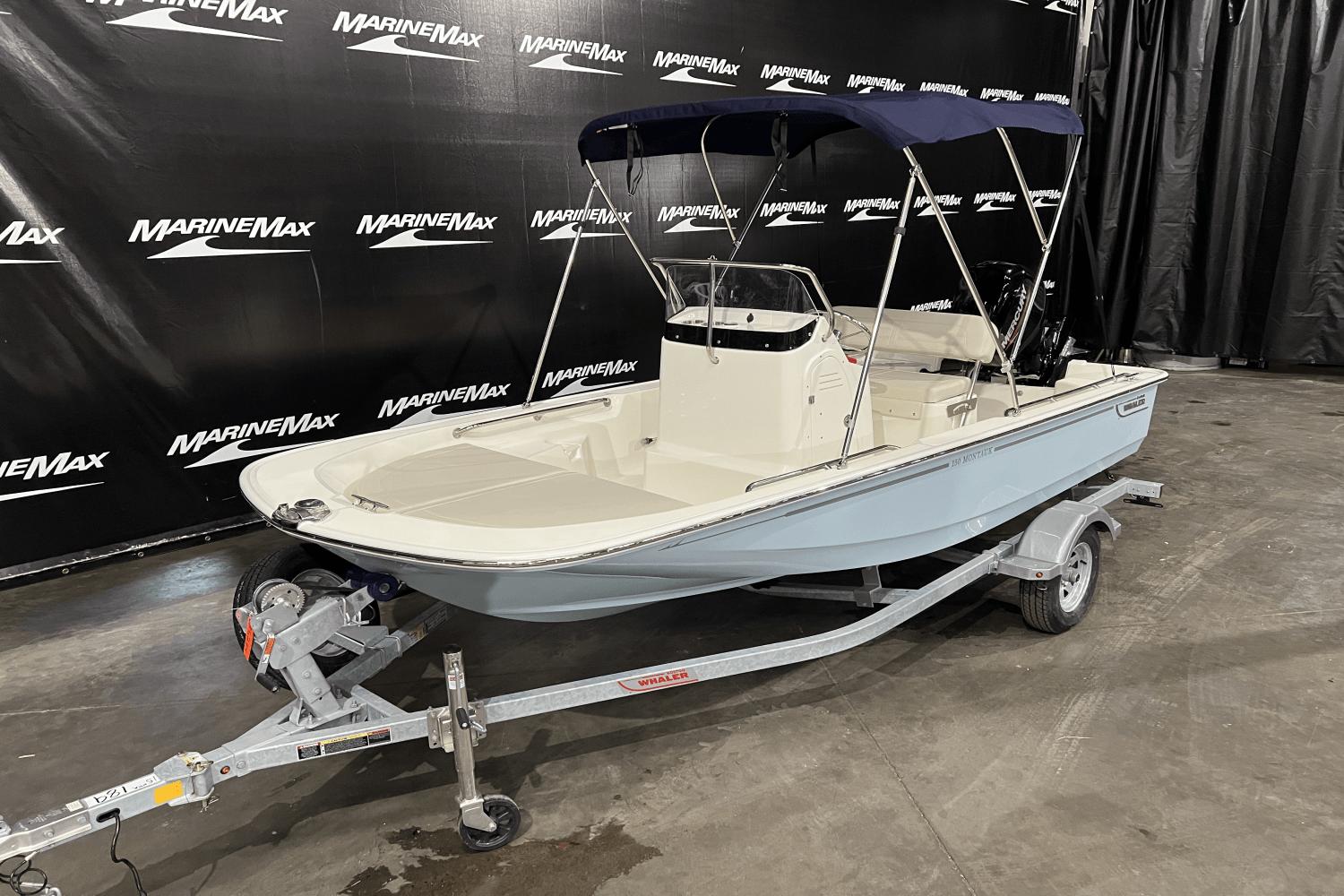 2024 Boston Whaler 150 Montauk Bateaux Console Centrale Vendre   9190915 960081131 0 110320240634 0 